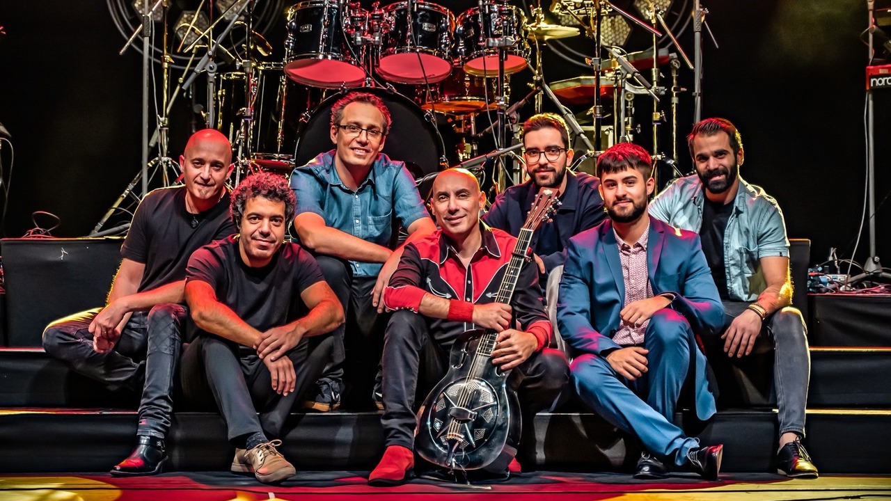 bROTHERS iN bAND - DIRE STRAITS - 50 YEARS