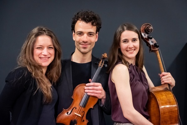 DELTA PIANOTRIO