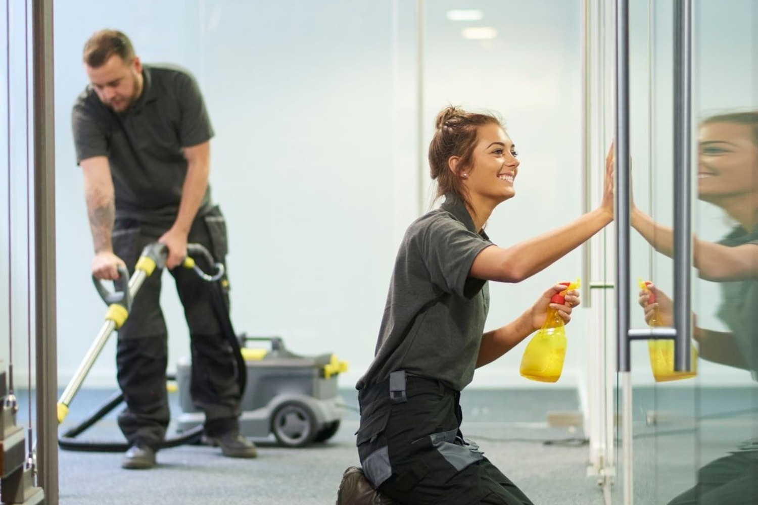 Dagelijkse schoonmaak voor showrooms