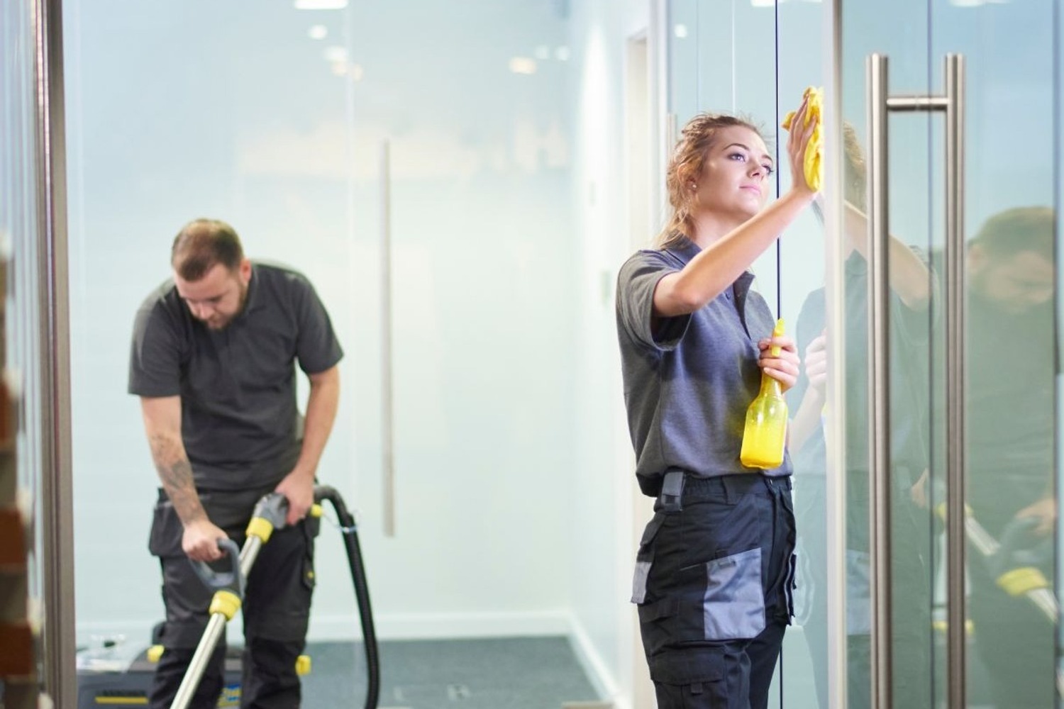 Schoonmaak voor de VvE in Beverwijk