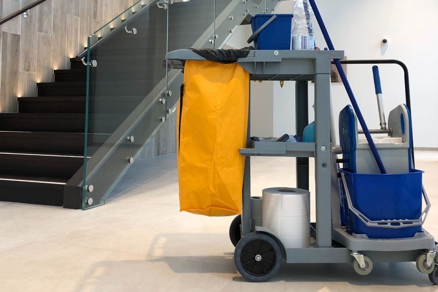 Schoonmaak voor showrooms in Haarlem