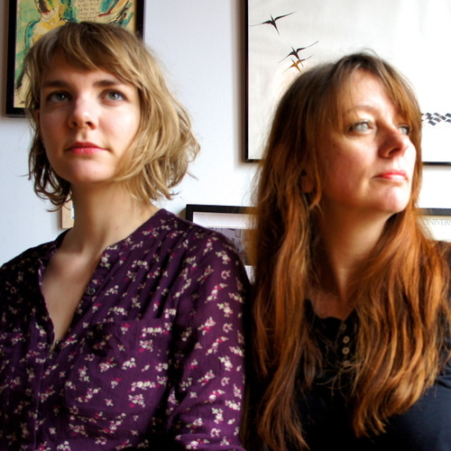 Folkduo 'The Lasses': oorstrelende songs