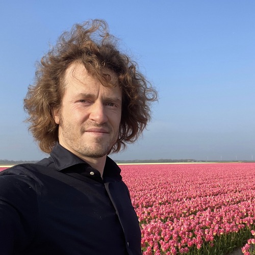 Roon Staal brengt sfeervol Lenteconcert naar Bergen aan Zee