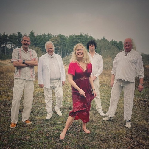 Betty and the Boogiemen met Joni Mitchell’s ‘Mingus’